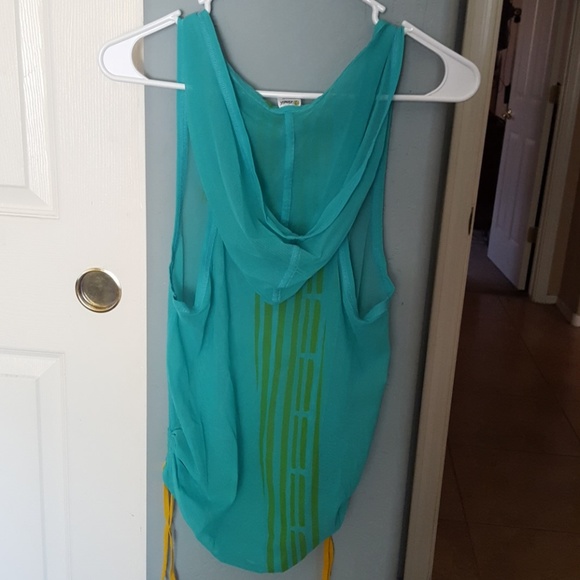 Mesh Zumba top - Picture 2 of 5